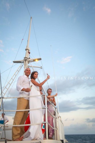 свадьба на бали, свадьба на яхте, свадебная церемония на бали, организация свадьбы на бали